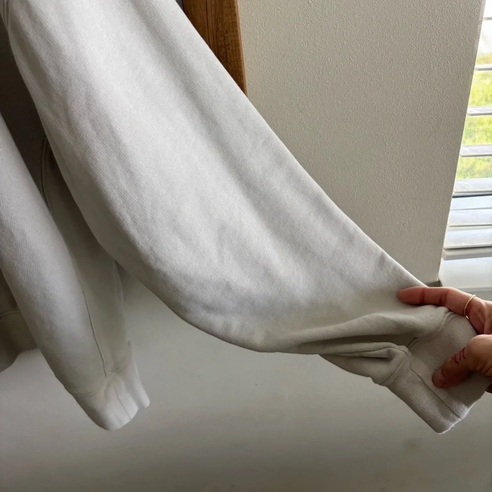 Aritzia l TNA‎ AiryAF Fleece Hoodie